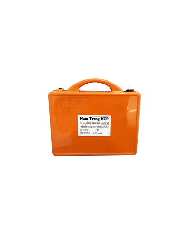 Fuel pump and combustion chamber pressure gauge