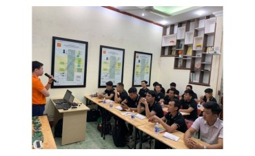 Khóa đào tạo công nghệ LED cho mô tô và xe máy Khóa đào tạo công nghệ LED cho mô tô và xe máy